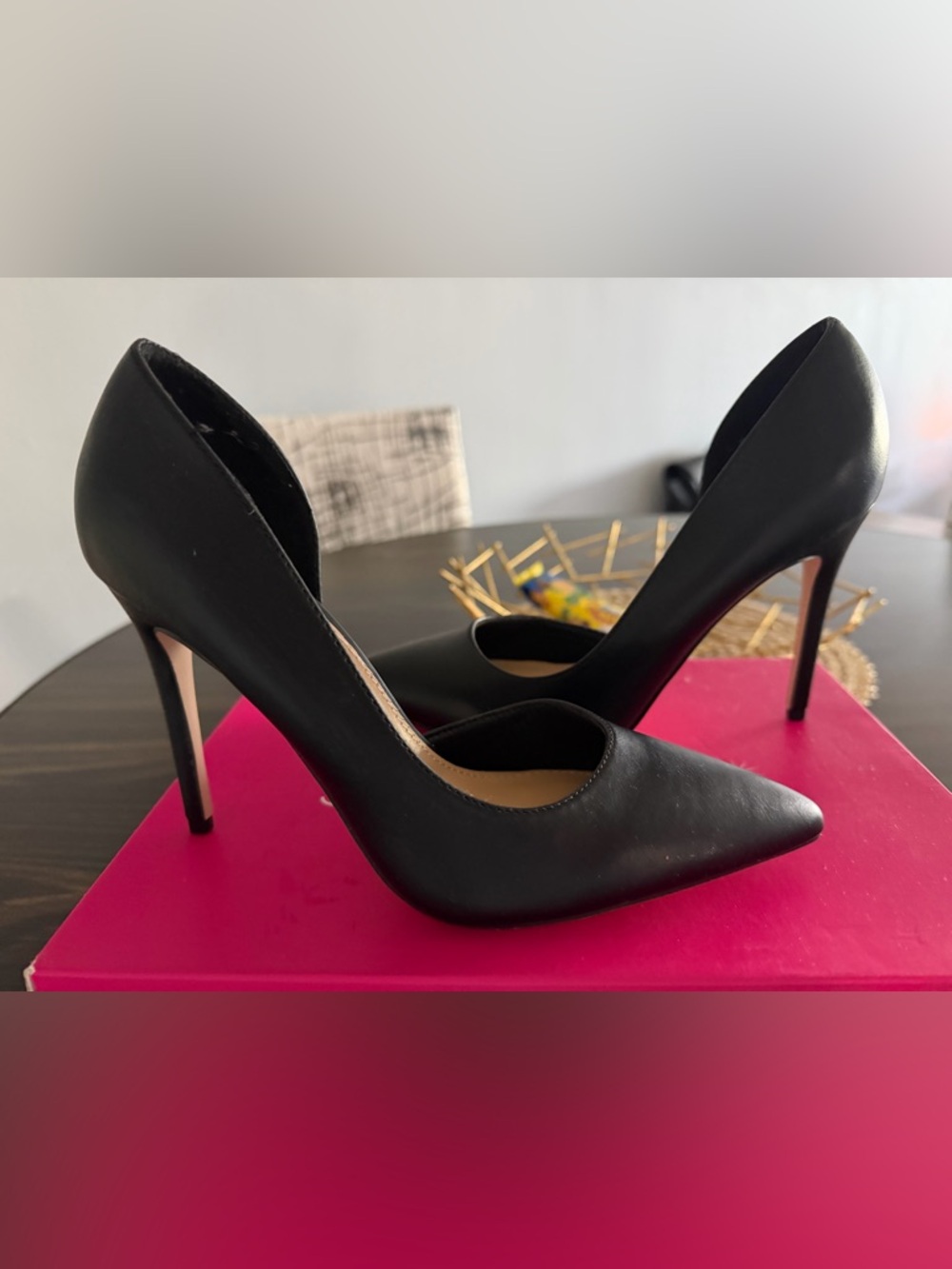 ANNA KAY Black Pointed-Toe Stiletto Pumps